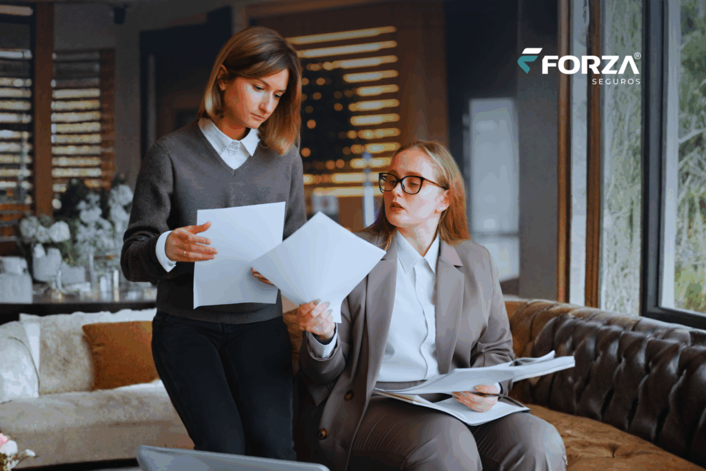 Forza: suporte para criar registros claros, completos e juridicamente válidos. (Imagem: Reprodução/Freepik)